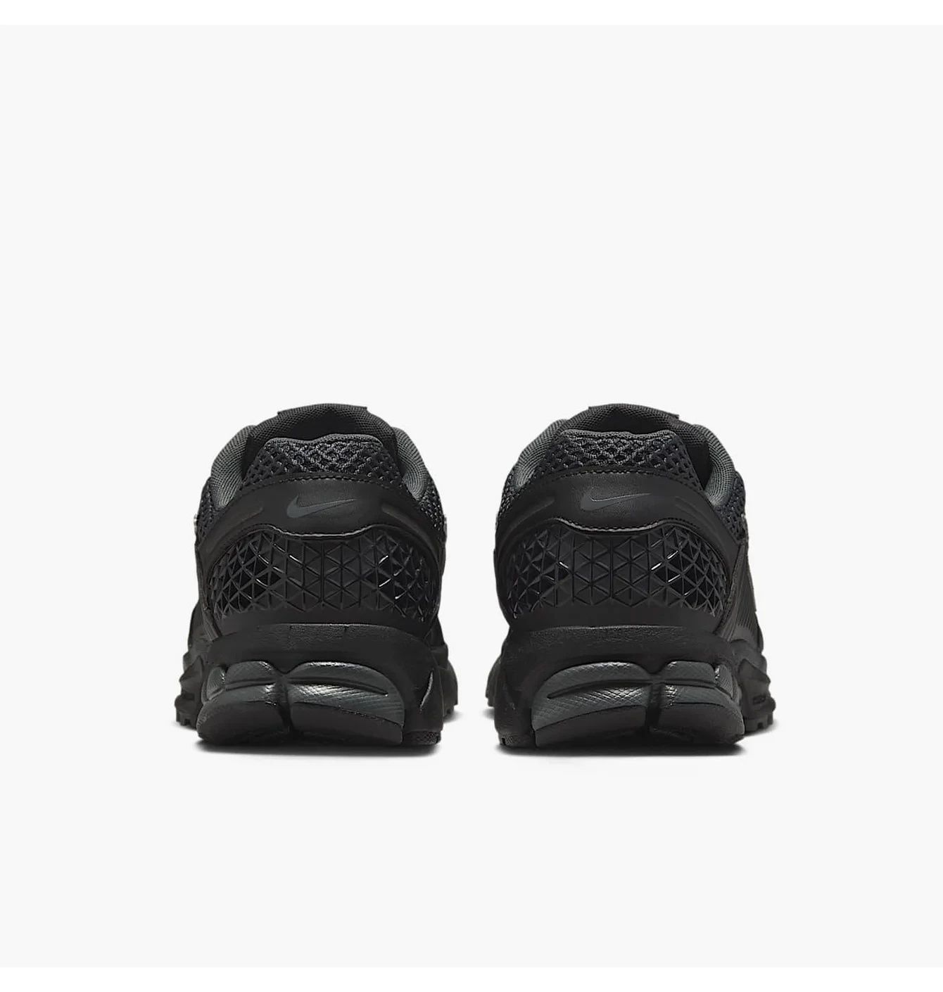 Кросівки унісекс Nike Zoom Vomero 5 Se Black IB4397-001 IB4397-001 36 фото