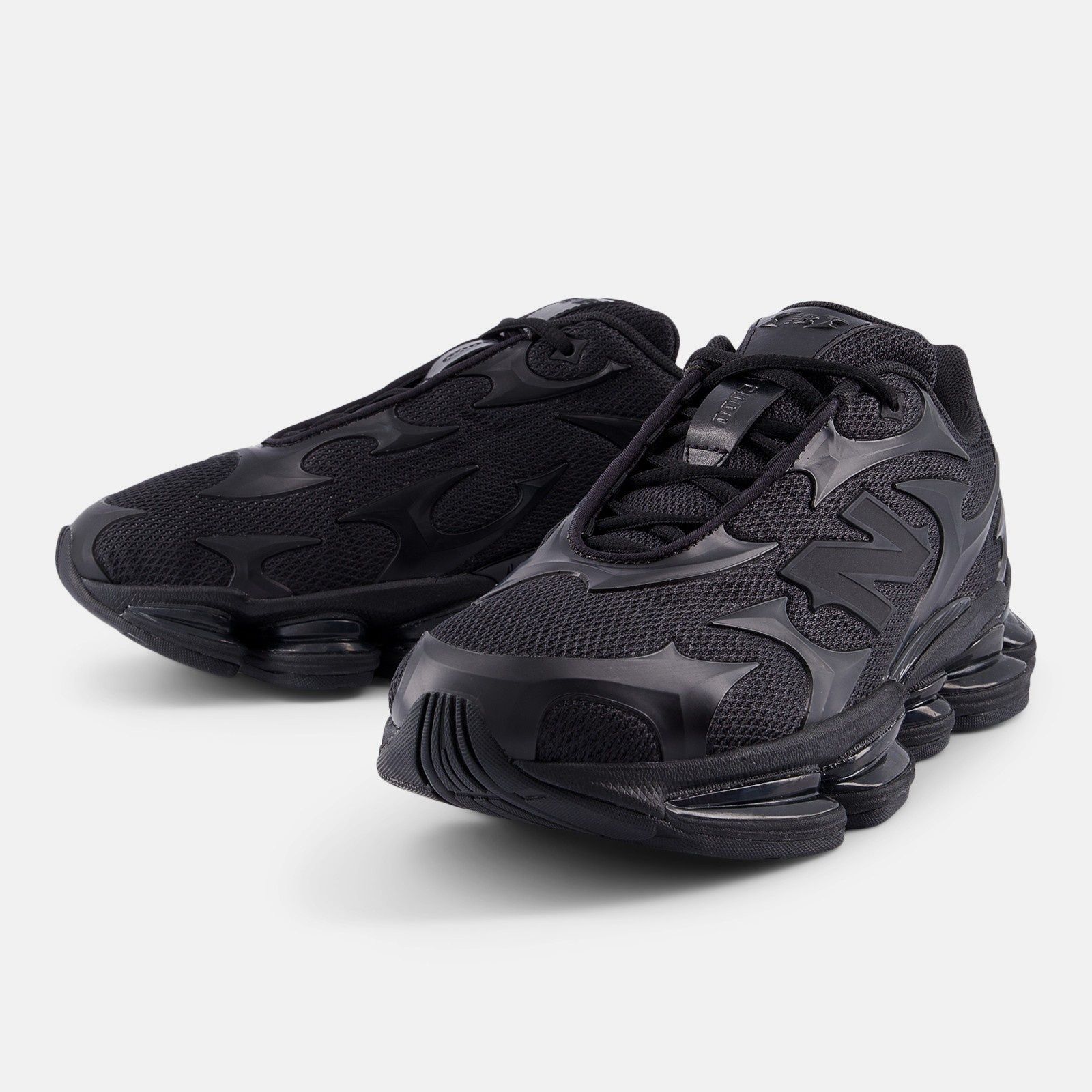 Кросівки чоловічі New Balance Abzorb 2000 Black U200078C U200078C 46.5 фото
