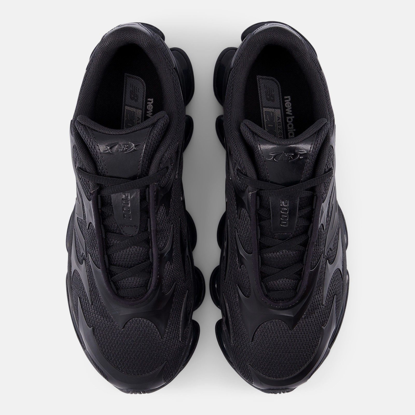 Кросівки чоловічі New Balance Abzorb 2000 Black U200078C U200078C 46.5 фото