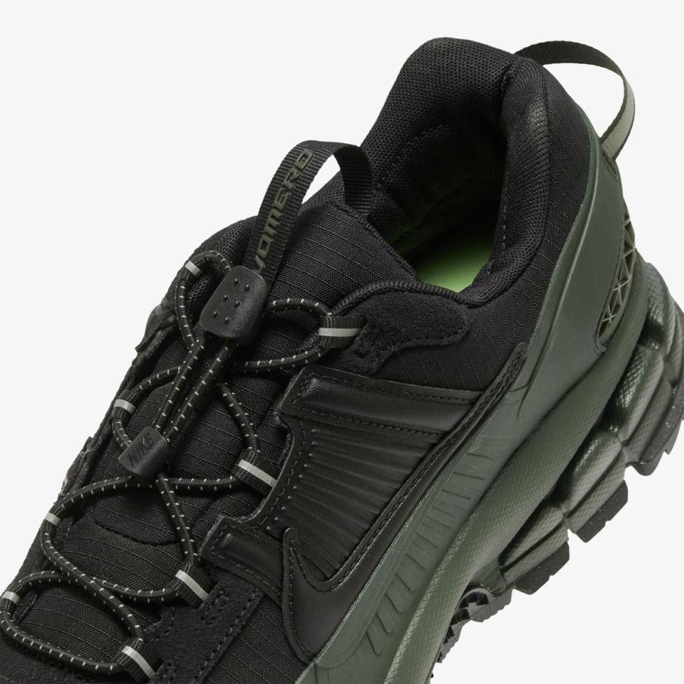 Чоловічі кросівки NIKE ZOOM VOMERO ROAM FV2295-300 FV2295-300 45 фото