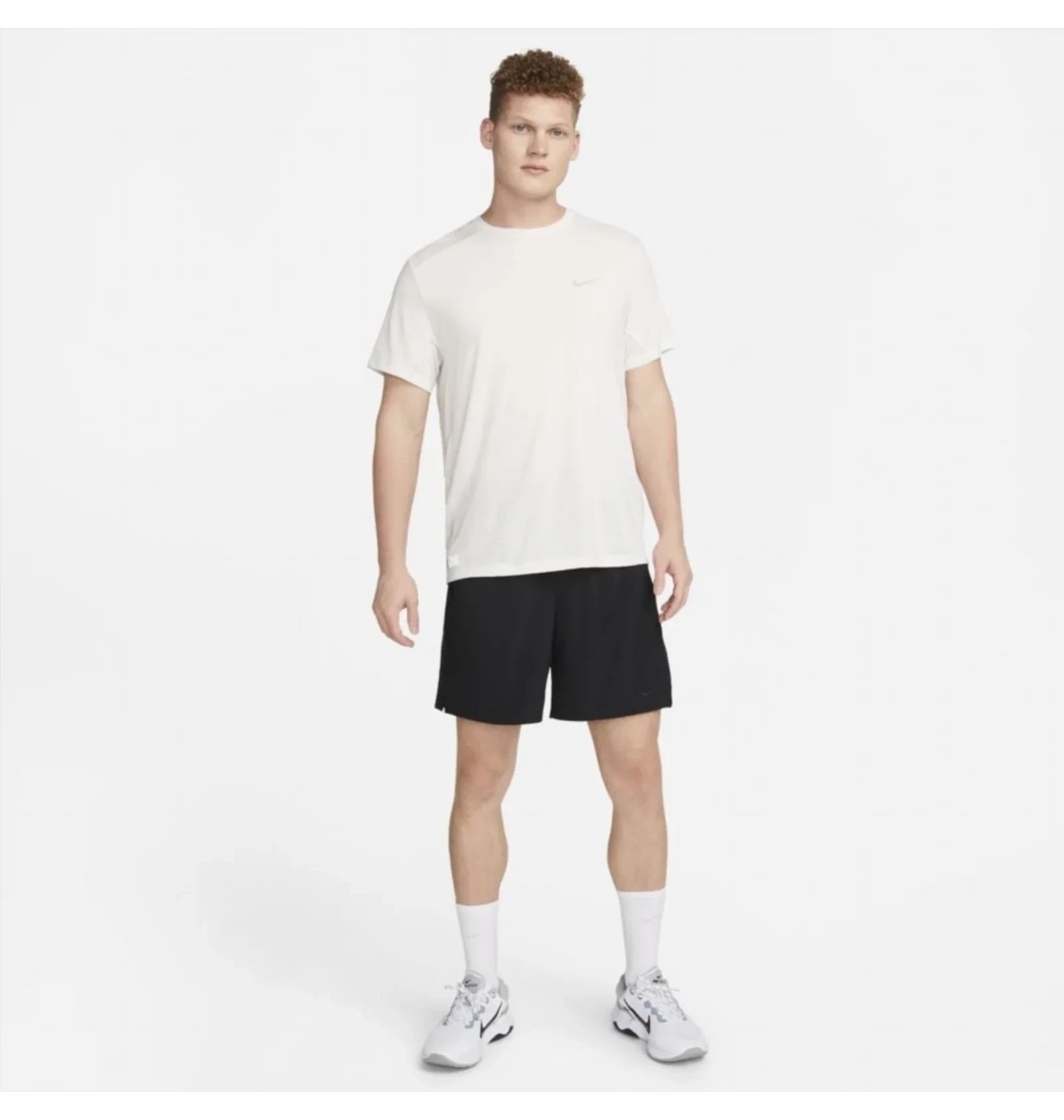 Мужские шорты NIKE M NK DF UNLIMITED WVN 7IN UL DV9340-010 DV9340-010 S фото