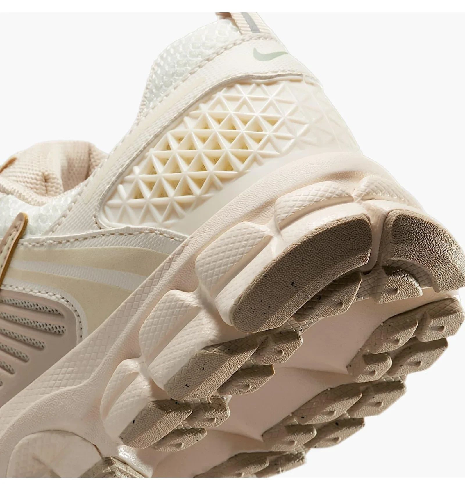 Кросівки Жіночі Nike Vomero 5 Beige GS HF6998-106 HF6998-106 36 фото