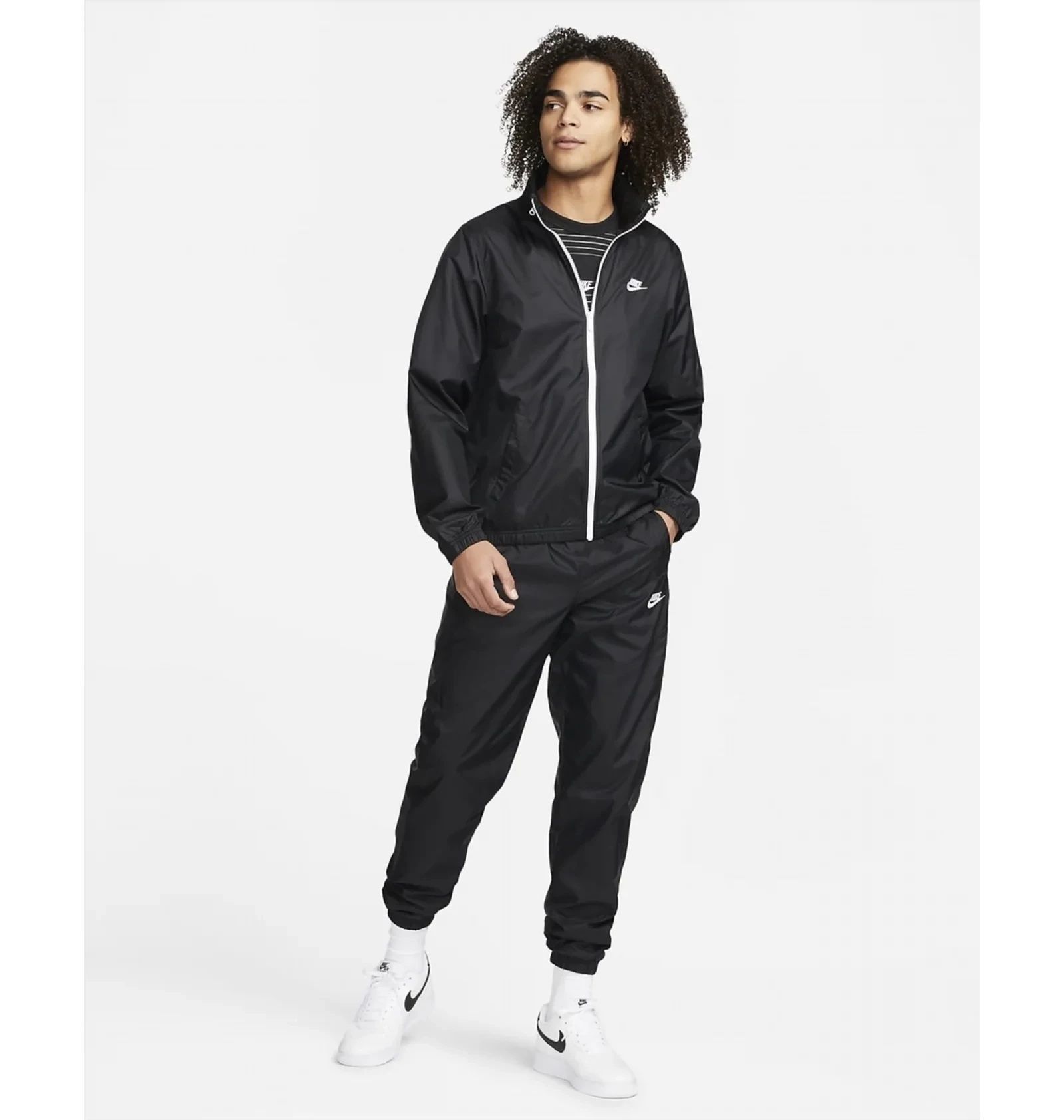 Спортивний костюм чоловічий чорний NIKE CLUB LND WVN TRK SUIT BLACK DR3337-010 DR3337-010 S фото