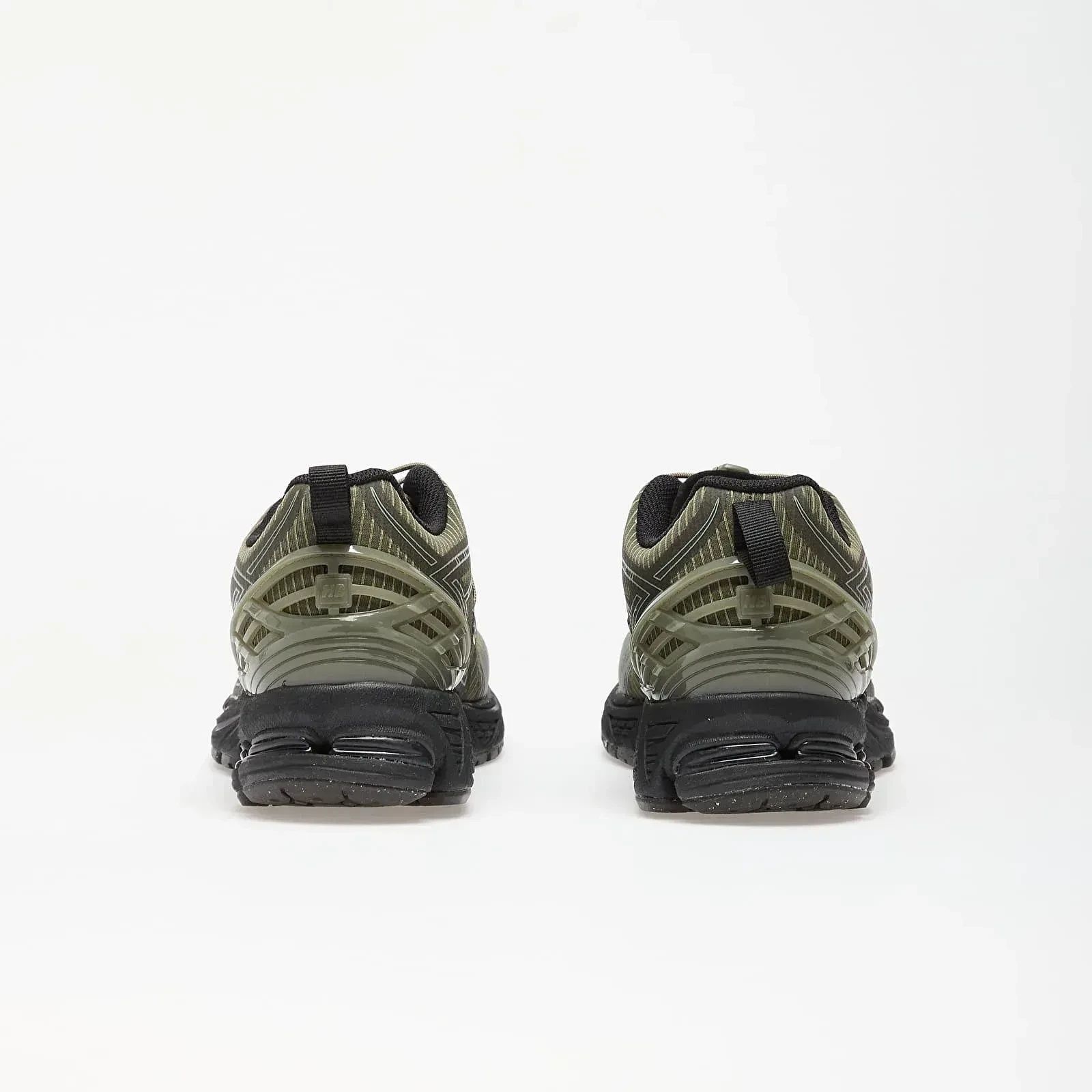 Кроссовки унисекс New Balance 1906R No-Sew Grey U1906RNC U1906RNC 40 фото