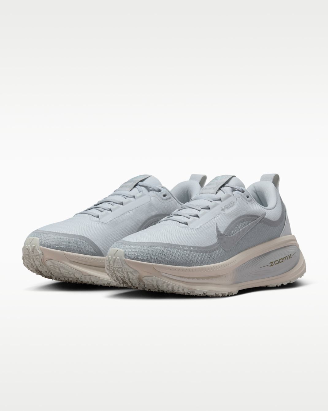 Кроссовки мужские Nike Vomero 18 Gore-Tex HQ7001-003 HQ7001-003 40.5 фото