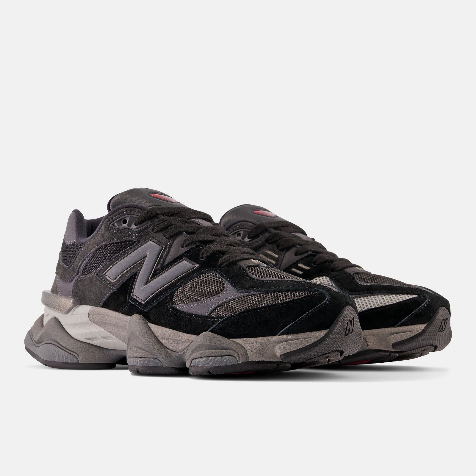 Кросівки чоловічі New Balance 9060 U9060BLK U9060BLK 40.5 фото