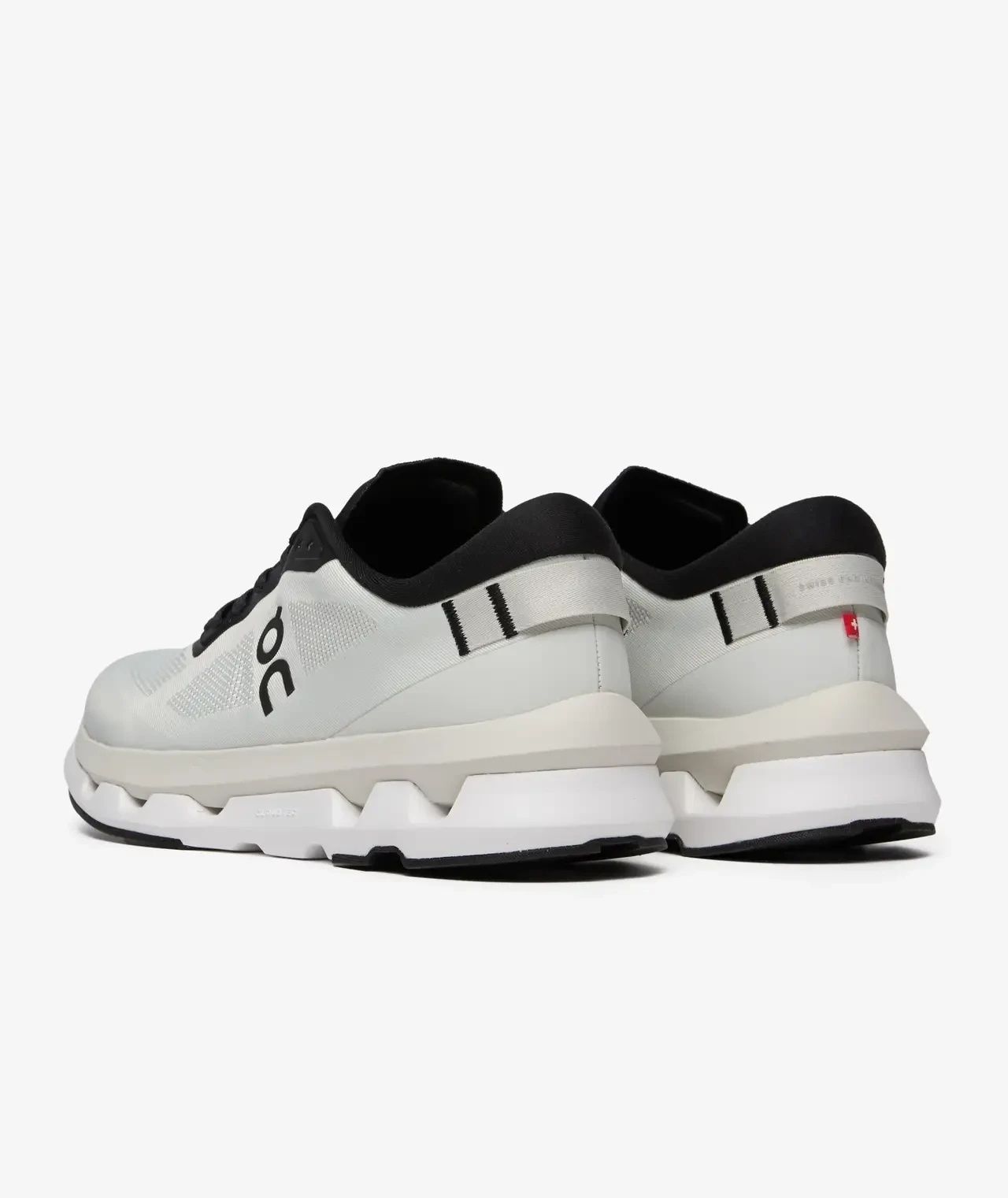 Кросівки жіночі ON CLOUDZONE WHITE WHITE ICE BLACK 3WF10071926 3WF10071926 36 фото